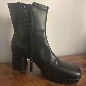 Aerosoles Sussex boot